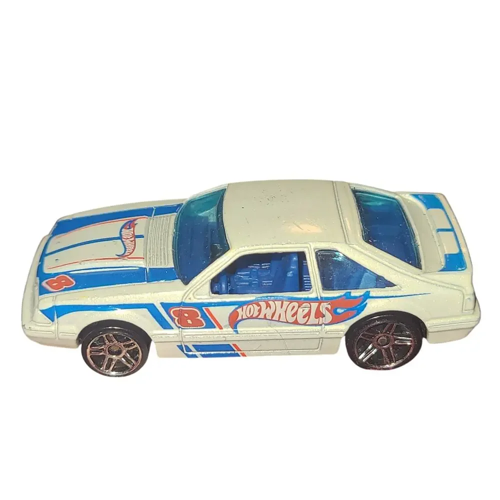 1987 - 1993 Ford Mustang GT Racing 5.0 Fox Body  1/64 Scale Collectible Model  D